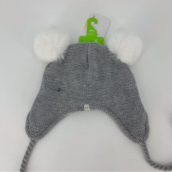 Hot Paws NWT Toddlers’ Grey Knit Toque with White PomPoms, 2 - 3 Years - Picture 4 of 14